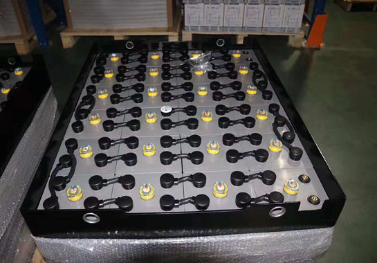 叉车蓄电池